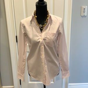 BANANA REPUBLIC EASY BUTTON DOWN.